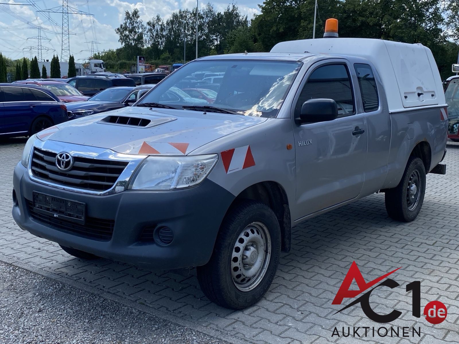 Toyota Hilux 2.5 D 4x4 PickUp mit Hardtop